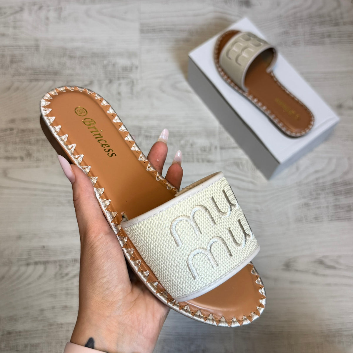Papuci M M  Fashion Premium Cod 104