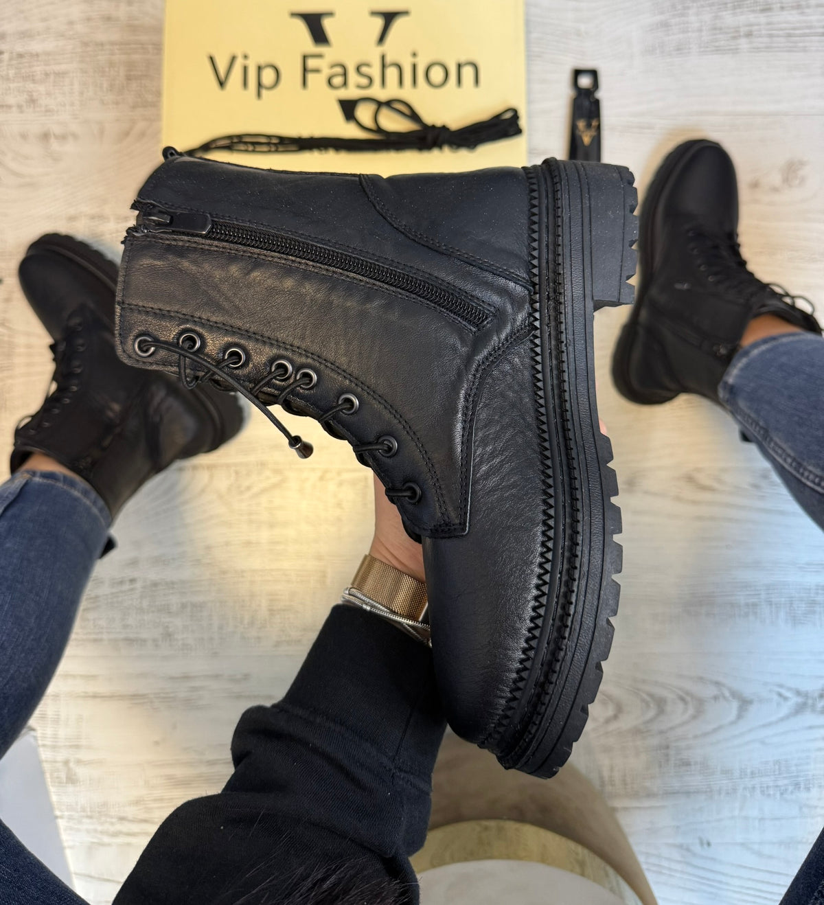 Ghete din piele naturală pentru femei,  confortabile și rezistențente COD 883