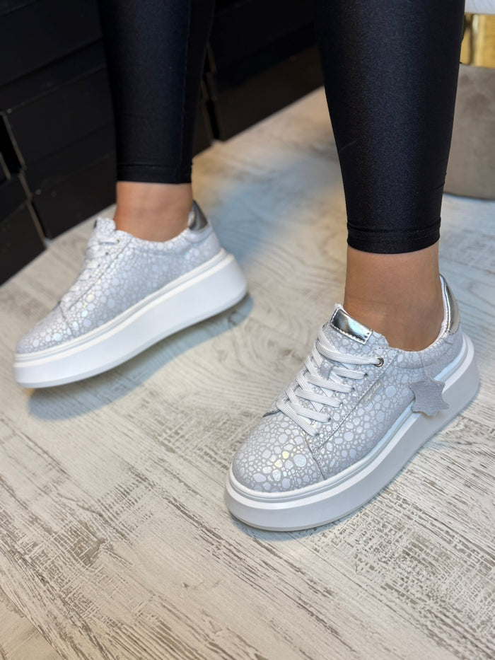Pantofi din piele naturală pentru femei, marca Angel Blue – eleganți, confortabili și rezistenți COD 836