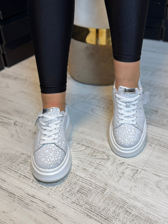 Pantofi din piele naturală pentru femei, marca Angel Blue – eleganți, confortabili și rezistenți COD 836