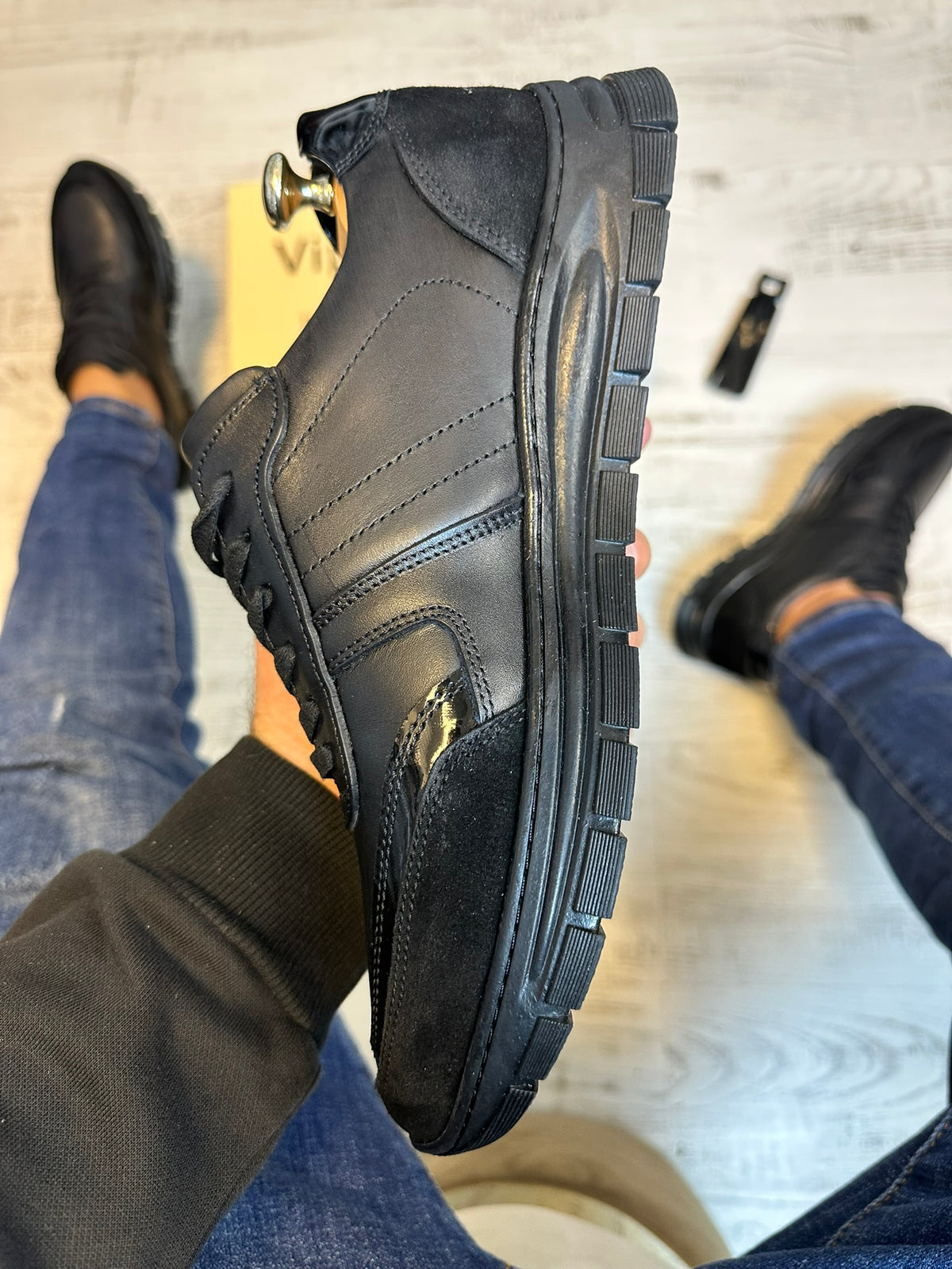 Adidasi barbati, Negrii ,usori  confortabili, Cusuti, Piele Naturala cod 863