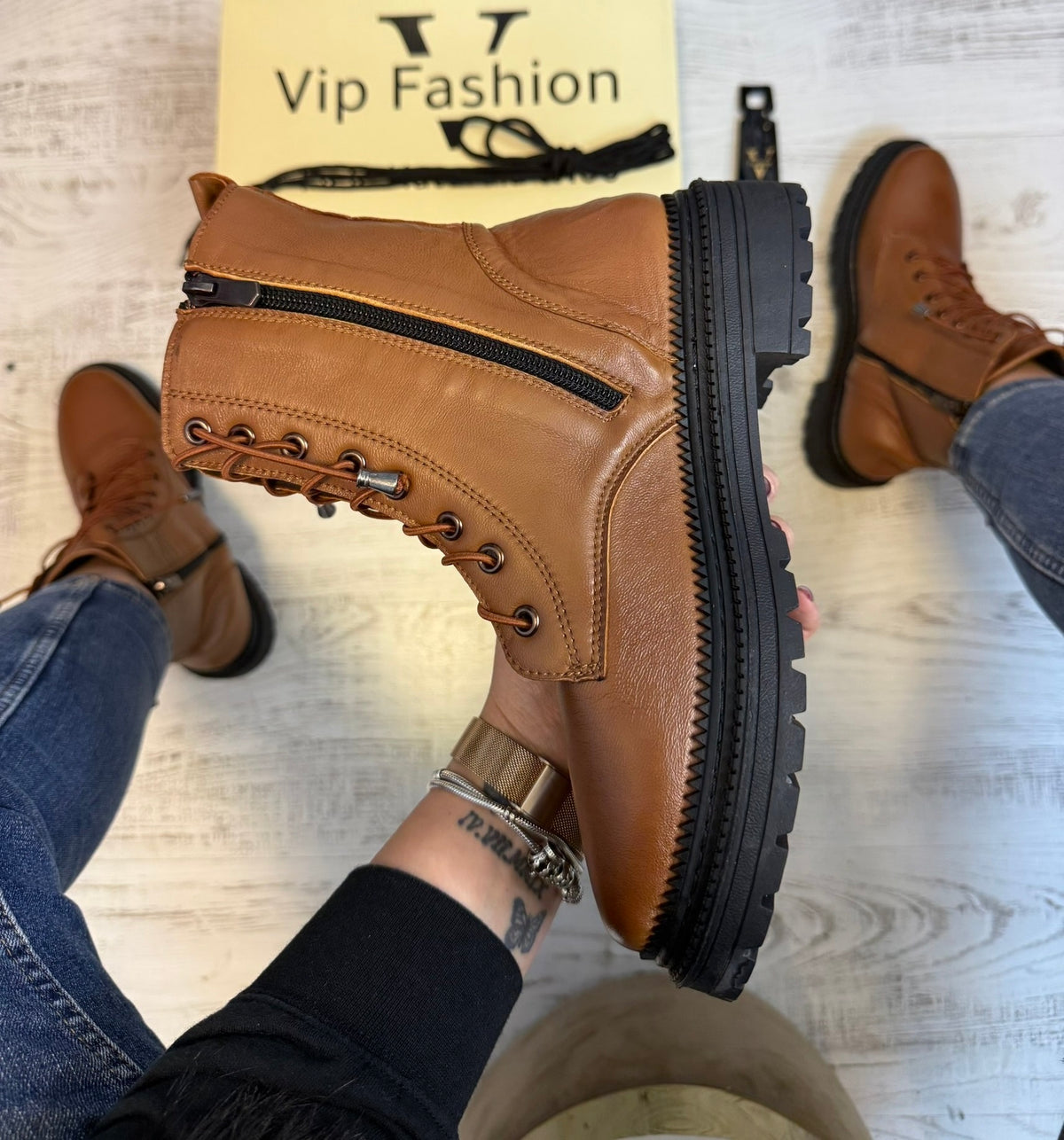 Ghete din piele naturală pentru femei,  confortabile și rezistențente COD 884