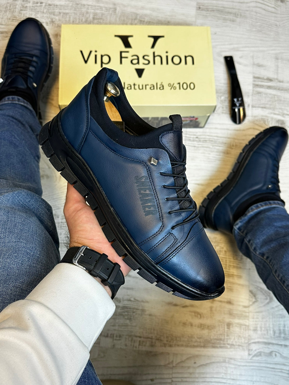 Pantofi SNEAKERS Barbati Indigo , usori confortabili , Cusuti , Piele Naturala cod 717