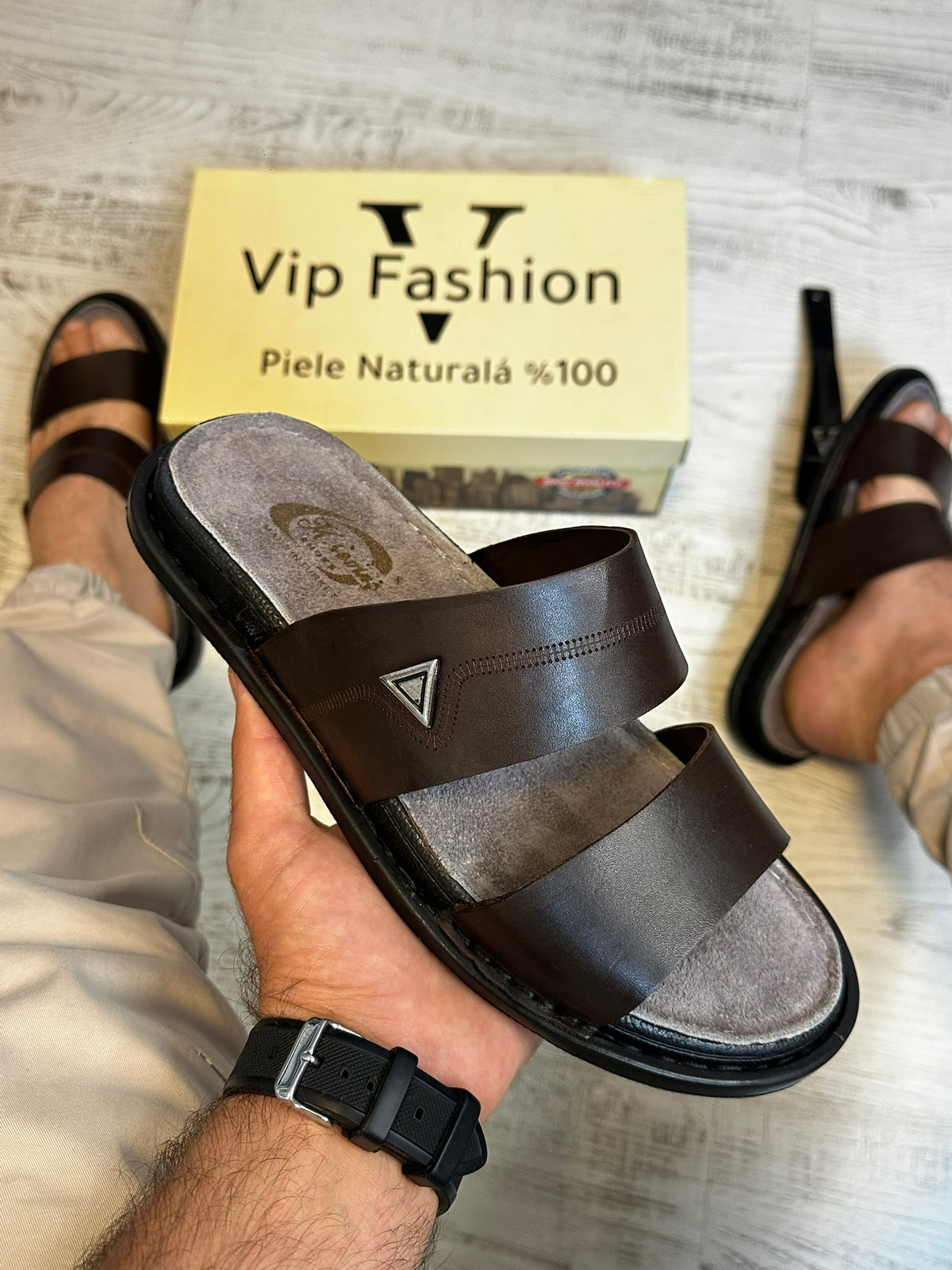 Papuci Barbati Premium Cusuti Din Piele Naturala 100% COD 975