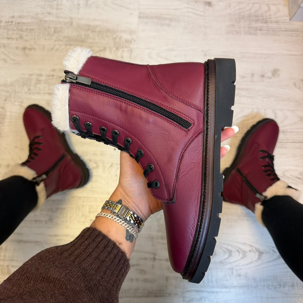 Ghete din piele naturală 100% Inalte Imblanite, BURGUNDY new confortabile și rezistențente COD 182