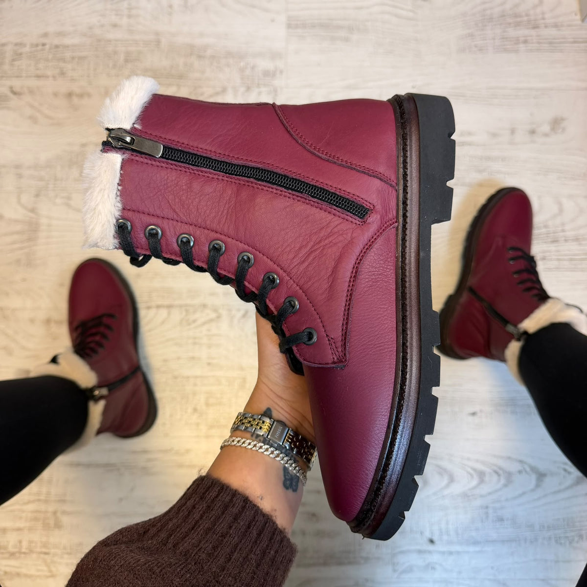 Ghete din piele naturală 100% Inalte Imblanite, Butterfly BURGUNDY confortabile și rezistențente COD 183