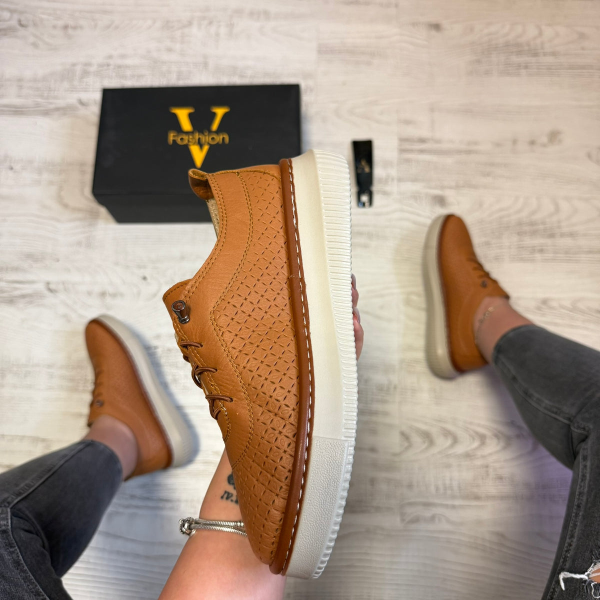 Pantofi damă casual cu șiret elastic din piele naturală Cod 751